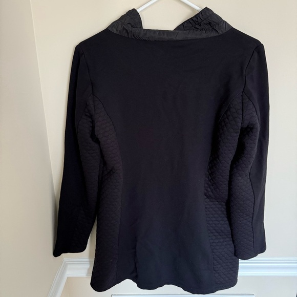 zenergy By Chicos Size 0 (Small) Black Quilted Relaxed Fit Lightweight Zip-Up - Picture 4 of 10